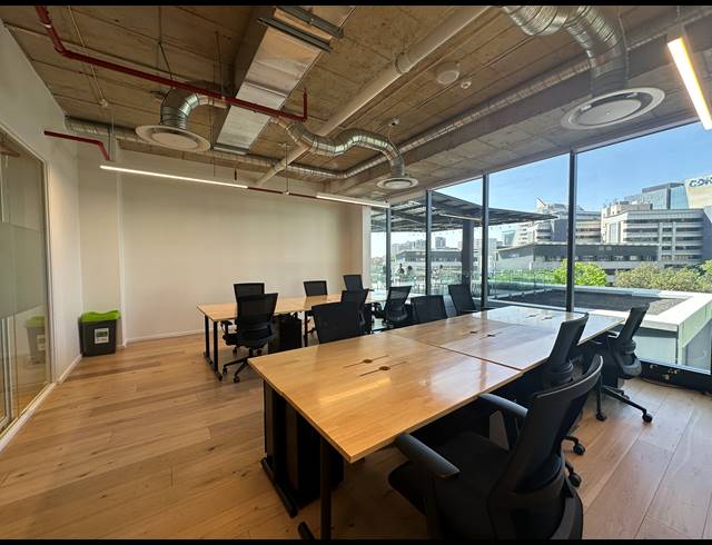 39M² OFFICE TO LET IN SANDTON CENTRAL